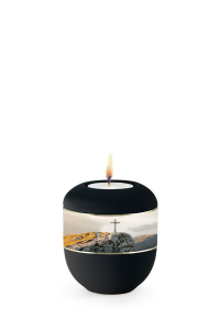 Andenken Urne schwarz Band aus Pflanzenfasern Gipfelkreuz Motiv mit Teelicht